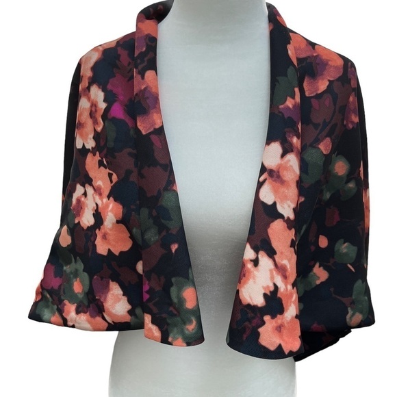 TABITHA Floral Shrug Jacket EUC - Picture 1 of 9